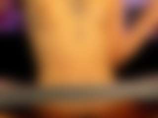Bella Cherry's Live Sex Cam Show
