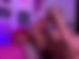 Bella Cherry's Live Sex Cam Show