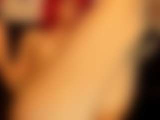 Live cam show with Bella Cherry - Lush on Camsoda