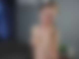 GidgetTroha's Live Sex Cam Show