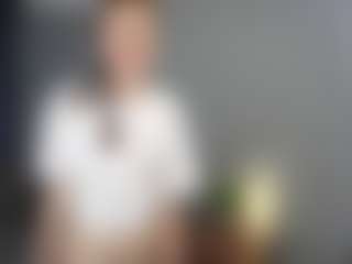 Live cam show with GidgetTroha - Flashing on sexytreat.net