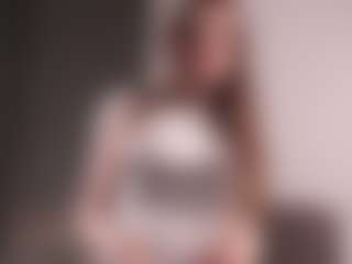 Live cam show with GidgetTroha - Brown Hair on https://playwithruby.com