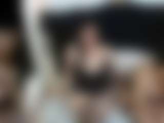 Iris-bloom69's Live Sex Cam Show