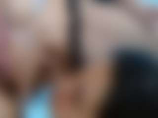 Iris-bloom69's Live Sex Cam Show