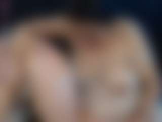 Iris-bloom69's Live Sex Cam Show