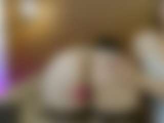 Iris-bloom69's Live Sex Cam Show