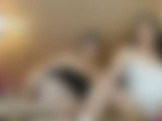 Iris-bloom69's Live Sex Cam Show