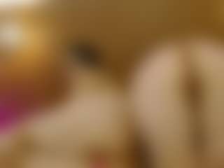 Iris-bloom69's Live Sex Cam Show
