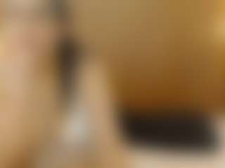 Iris-bloom69's Live Sex Cam Show