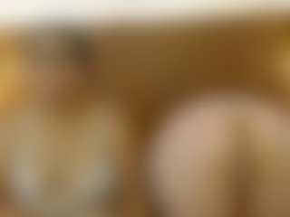 Iris-bloom69's Live Sex Cam Show