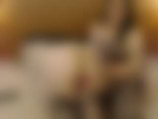 Iris-bloom69's Live Sex Cam Show