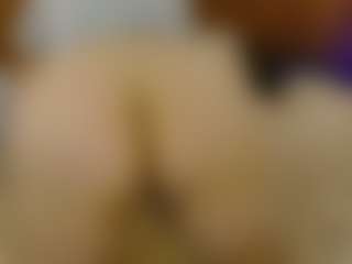 Iris-bloom69's Live Sex Cam Show