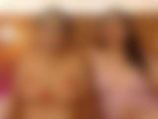 Live cam show with Iris-bloom69 - Dildo on fapnchat