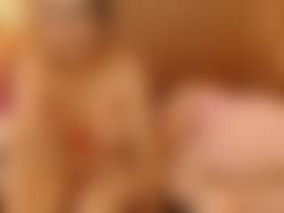 Live cam show with Iris-bloom69 - Doggy Style on Mixed Magazine Live