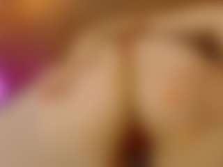Iris-bloom69's Live Sex Cam Show