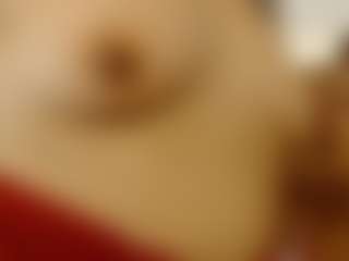 Live cam show with Iris-bloom69 - Orgasm on Camsoda