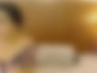 Live cam show with Iris-bloom69 - HD on friskycurves.com