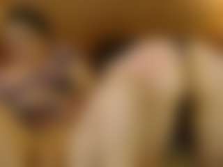 Live cam show with Iris-bloom69 - Dildo on Camsoda