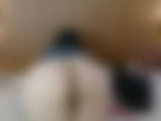 Live cam show with Iris-bloom69 - Natural on Soda Cam
