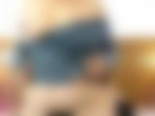 Live cam show with Iris-bloom69 - Twerk on Soda Cam
