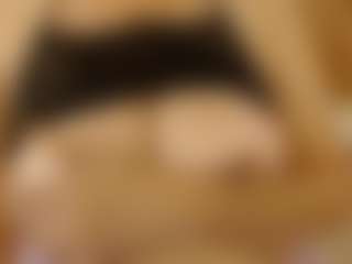 Iris-bloom69's Live Sex Cam Show