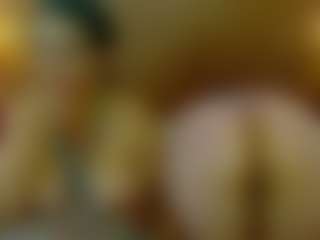 Live cam show with Iris-bloom69 - Middle Aged on dasdasdadada.com