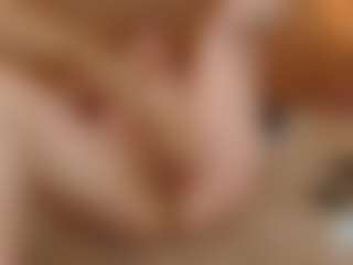 Iris-bloom69's Live Sex Cam Show