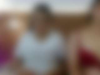 Live cam show with Iris-bloom69 - Lingerie on Mixed Magazine Live
