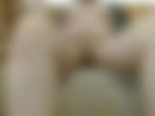 Iris-bloom69's Live Sex Cam Show