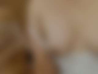Live cam show with Iris-bloom69 - Middle Aged on Camsoda