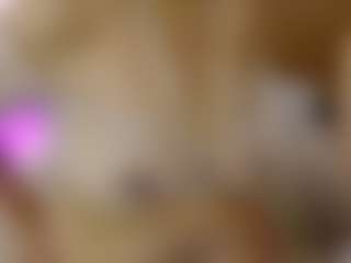 Live cam show with Iris-bloom69 - Middle Aged on Dare Cams