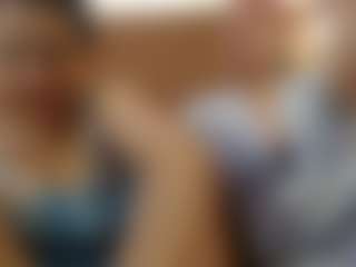Iris-bloom69's Live Sex Cam Show