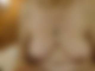 Live cam show with Iris-bloom69 - Anal White on Camsoda | colombia