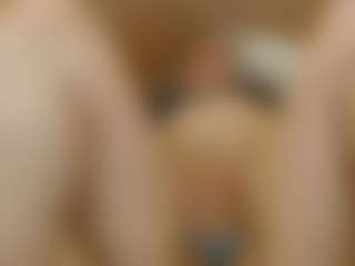 Iris-bloom69's Live Sex Cam Show