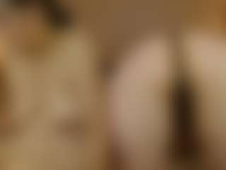 Iris-bloom69's Live Sex Cam Show