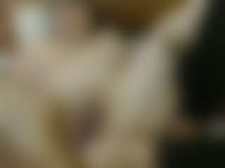 Live cam show with Iris-bloom69 - Natural on Camsoda