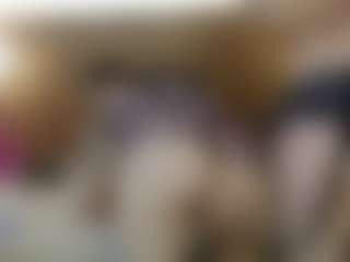 Iris-bloom69's Live Sex Cam Show