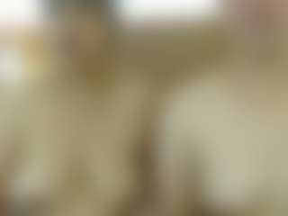 Iris-bloom69's Live Sex Cam Show