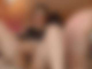 Live cam show with Iris-bloom69 - White on https://playwithruby.com | colombia