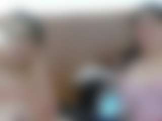 Live cam show with Iris-bloom69 - Strip on Streamer API