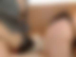 Show live cam dengan Iris-bloom69 - Striptease di Camsoda