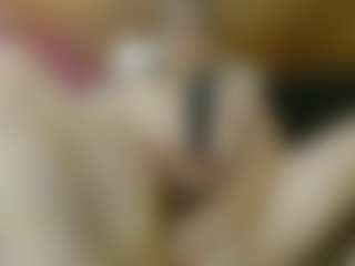 Iris-bloom69's Live Sex Cam Show