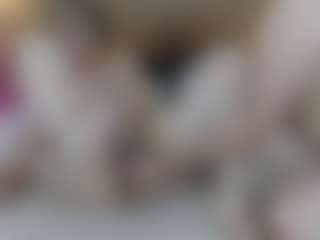 Iris-bloom69's Live Sex Cam Show