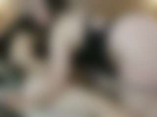 Live cam show with Iris-bloom69 - Lush on StripNow