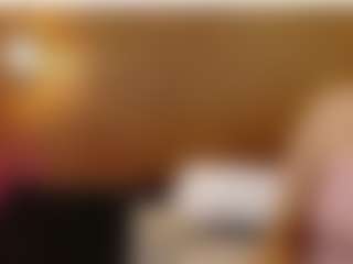 Live cam show with Iris-bloom69 - Blowjob on SinfulBabes