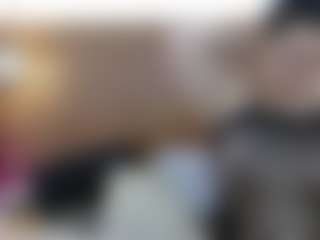 Live cam show with Iris-bloom69 - Cum on Gym Cam Girls