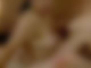 Iris-bloom69's Live Sex Cam Show