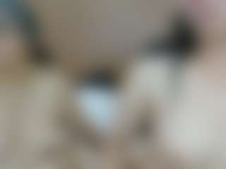 Live cam show with Iris-bloom69 - Gamer Mature on luckytryst.com