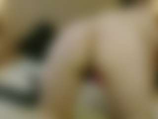 Iris-bloom69's Live Sex Cam Show