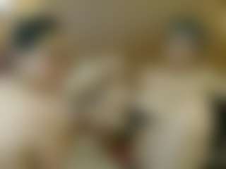 Iris-bloom69's Live Sex Cam Show